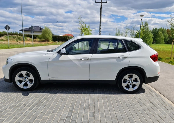 BMW X1 cena 40000 przebieg: 165000, rok produkcji 2012 z Warszawa małe 277